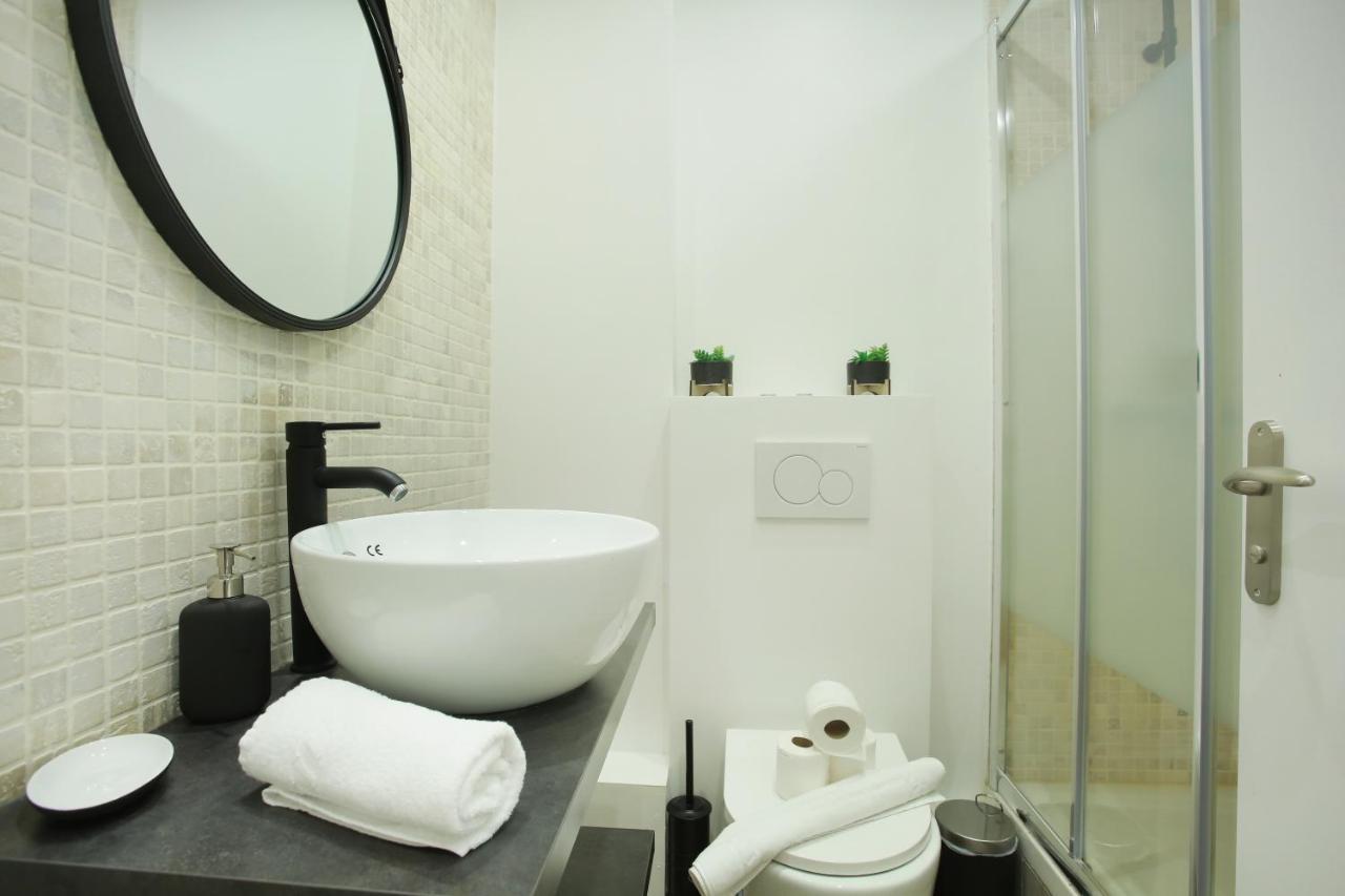 Appartement Rent A - 253, 2bdr Center Of *